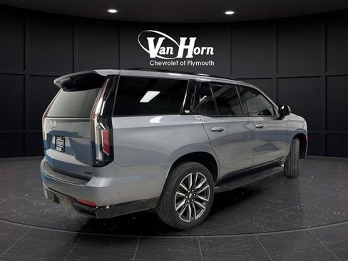 Used 2021 Cadillac Escalade Sport image 3