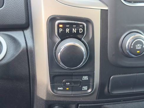 Used 2020 RAM 1500 Classic SLT AWD/4WD image 27