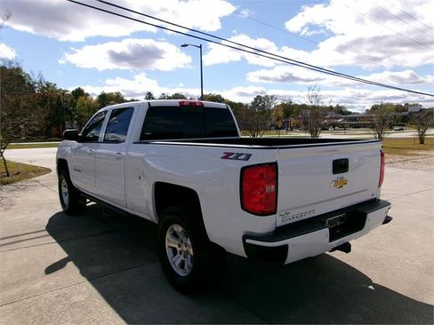 Used 2018 Chevrolet Silverado 1500 LT w/ All Star Edition image 5