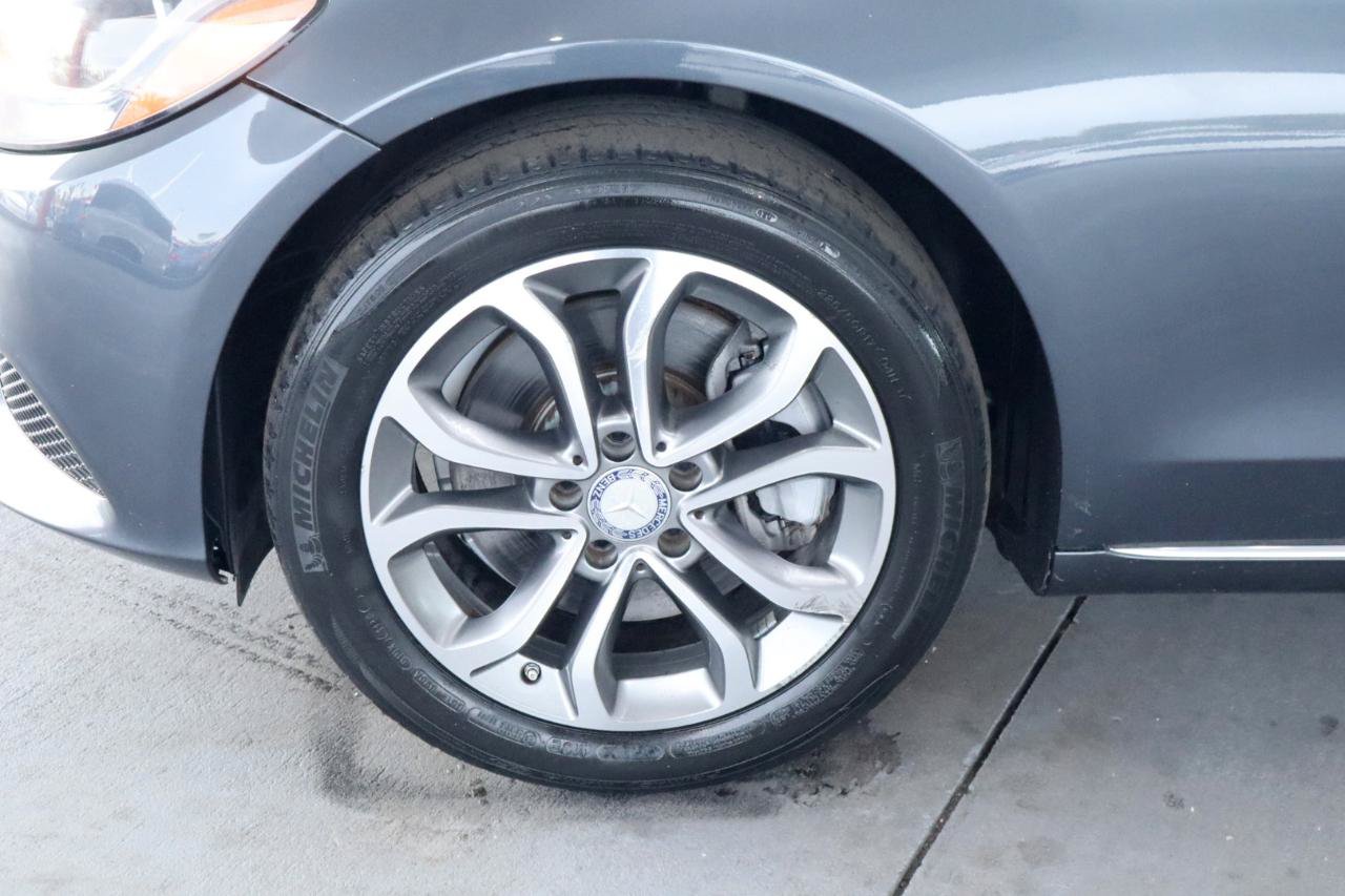 Used 2016 Mercedes-Benz C 300 4MATIC Sedan image 12