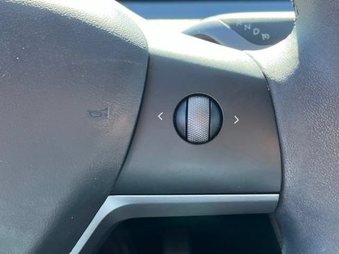 Used 2023 Tesla Model 3 Standard Range RWD image 14