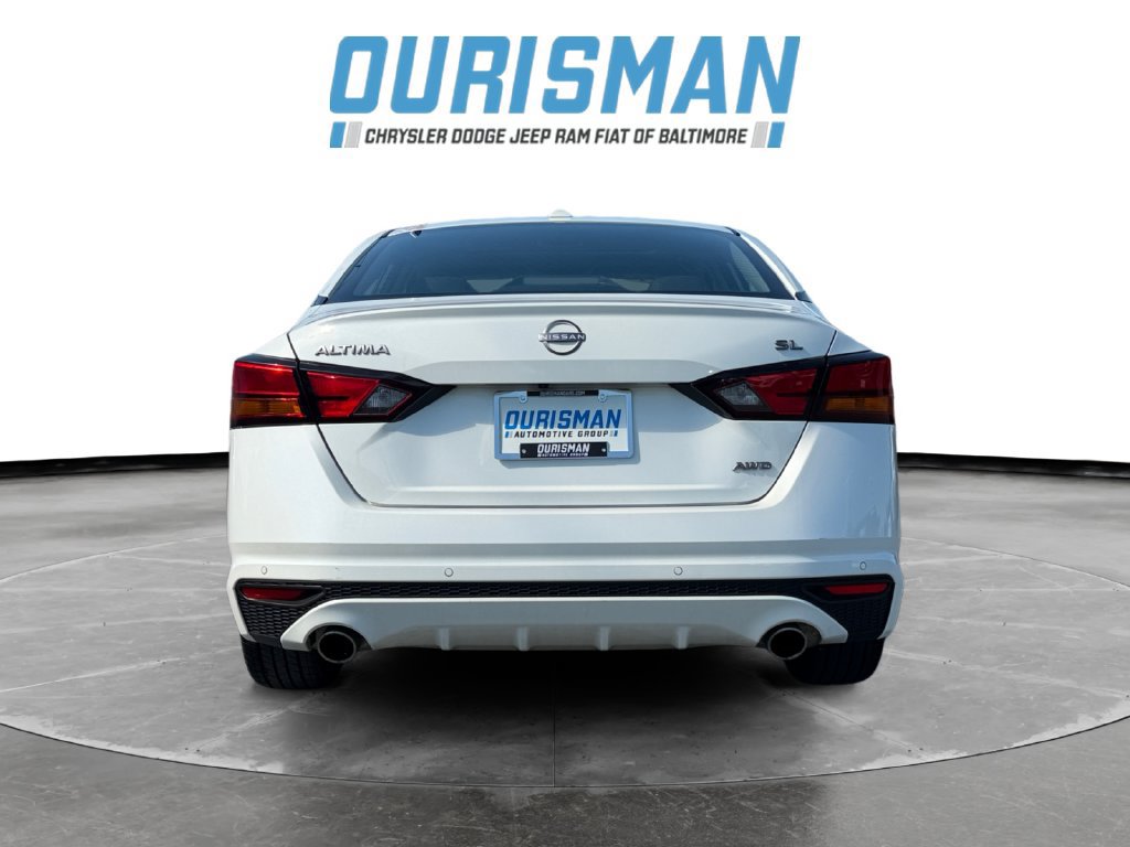 Used 2024 Nissan Altima 2.5 SL AWD/4WD image 5