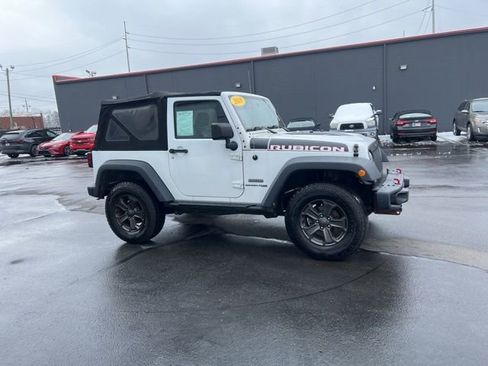 Used 2018 Jeep Wrangler Rubicon image 3