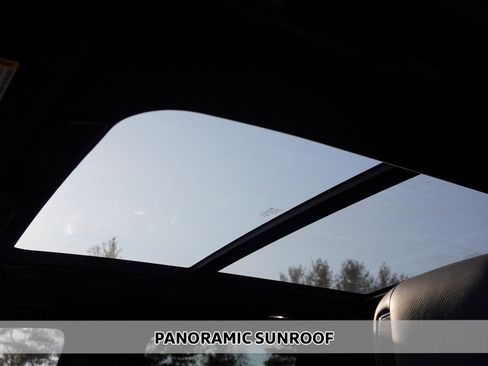 Used 2023 Cadillac Escalade Sport image 4