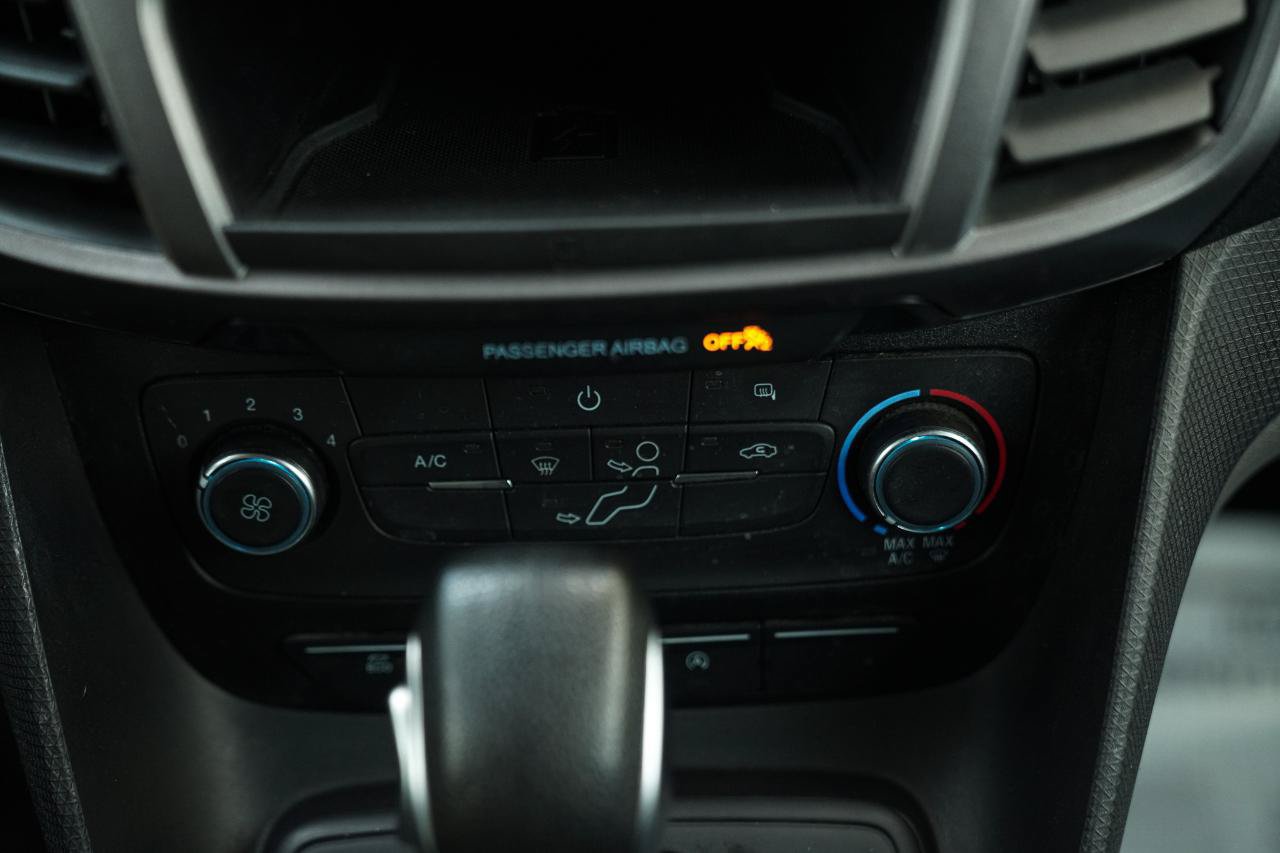Used 2022 Ford Transit Connect XLT FWD image 25