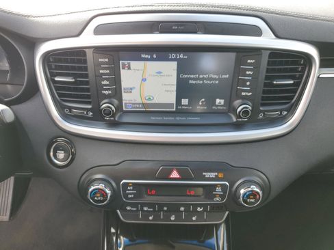 Used 2019 Kia Sorento EX w/ EX Touring Package FWD image 27