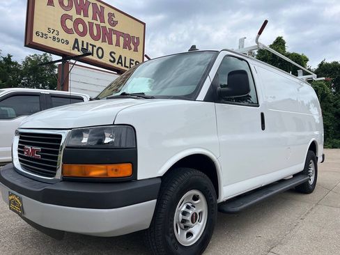 Used 2021 GMC Savana 2500 w/ Driver Convenience Package RWD image 1