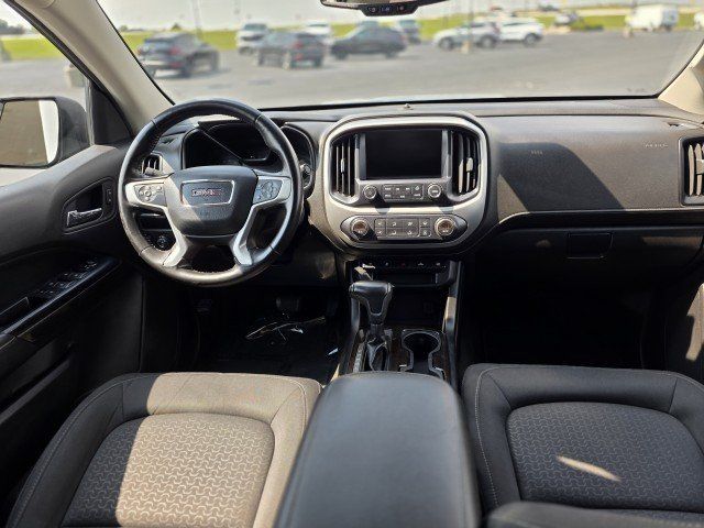 Used 2018 GMC Canyon SLE w/ SLE Convenience Package AWD/4WD image 3