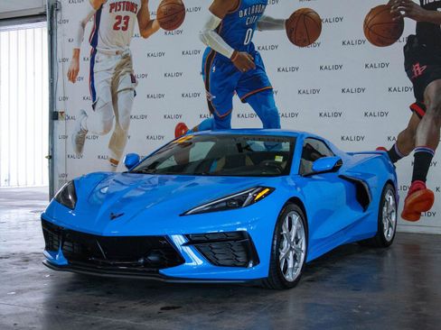 Used 2022 Chevrolet Corvette Stingray Preferred Conv w/ Z51 Performance Package RWD image 18
