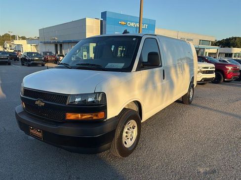 New 2025 Chevrolet Express 3500 RWD 3500 Extended Wheelbase WT w/ Driver Convenience Package image 3