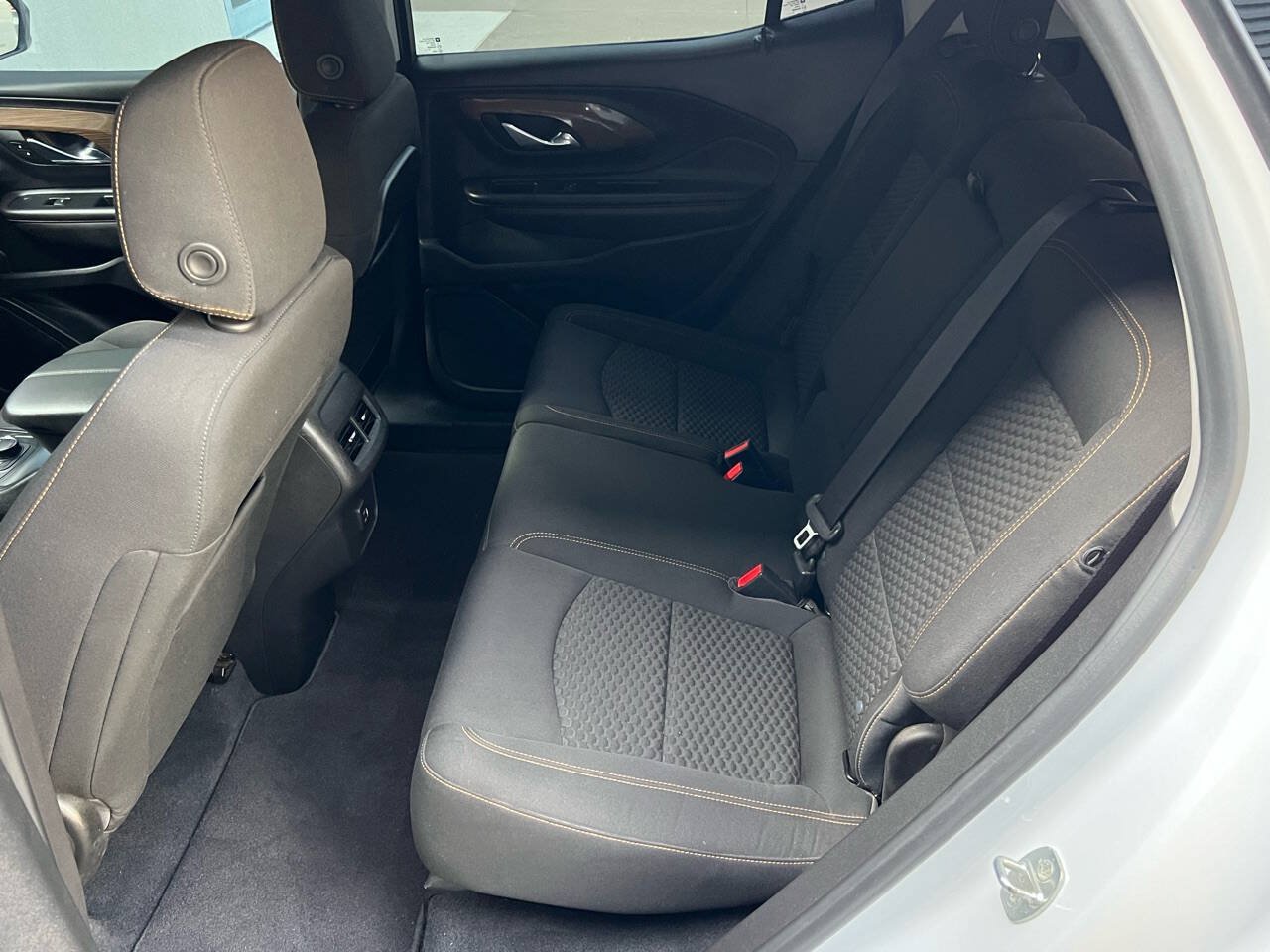 Used 2020 GMC Terrain SLE AWD/4WD image 18