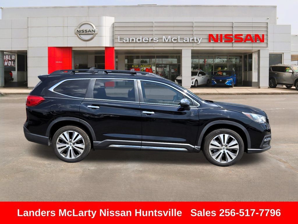 Used 2022 Subaru Ascent Touring AWD/4WD image 2