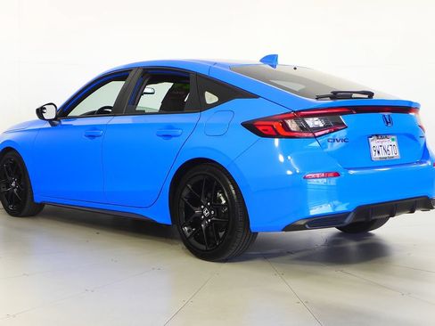 Used 2024 Honda Civic Sport image 9