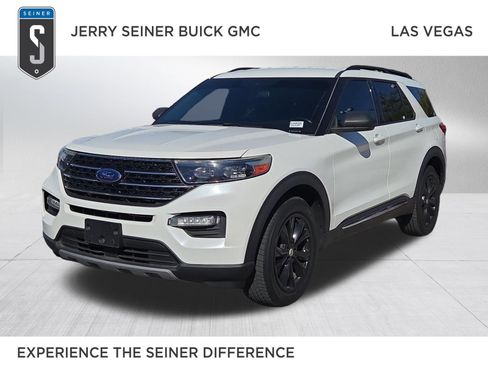 Used 2020 Ford Explorer XLT w/ Equipment Group 202A AWD/4WD image 1
