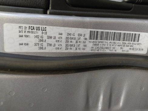 Used 2018 Jeep Grand Cherokee Laredo RWD image 33