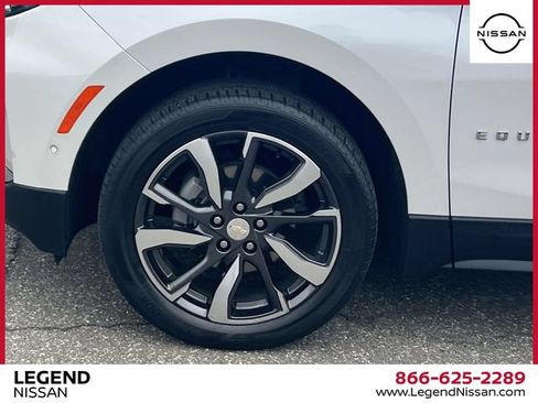 Used 2023 Chevrolet Equinox Premier AWD/4WD image 11