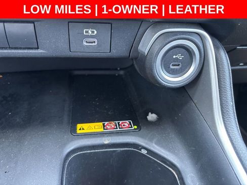 Used 2024 Toyota Grand Highlander AWD image 25