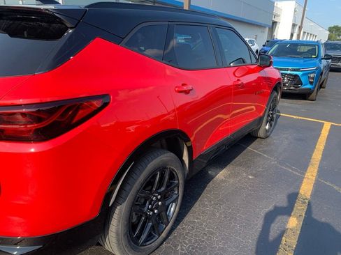 Used 2024 Chevrolet Blazer RS w/ Driver Confidence II Package AWD/4WD image 5