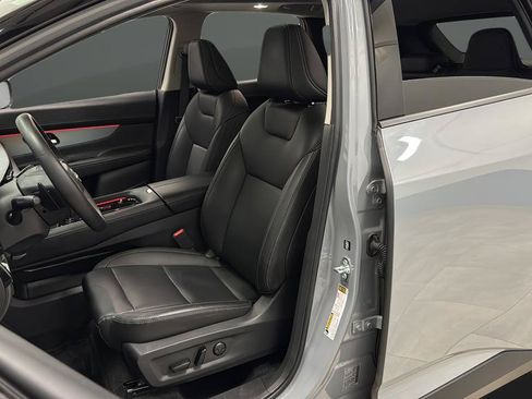 Used 2025 Nissan Murano SL AWD/4WD image 9