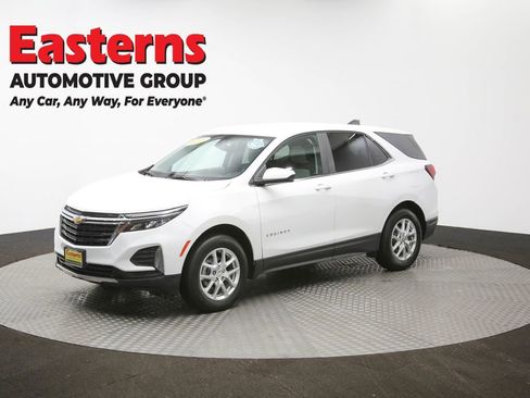 Used 2023 Chevrolet Equinox LT image 54