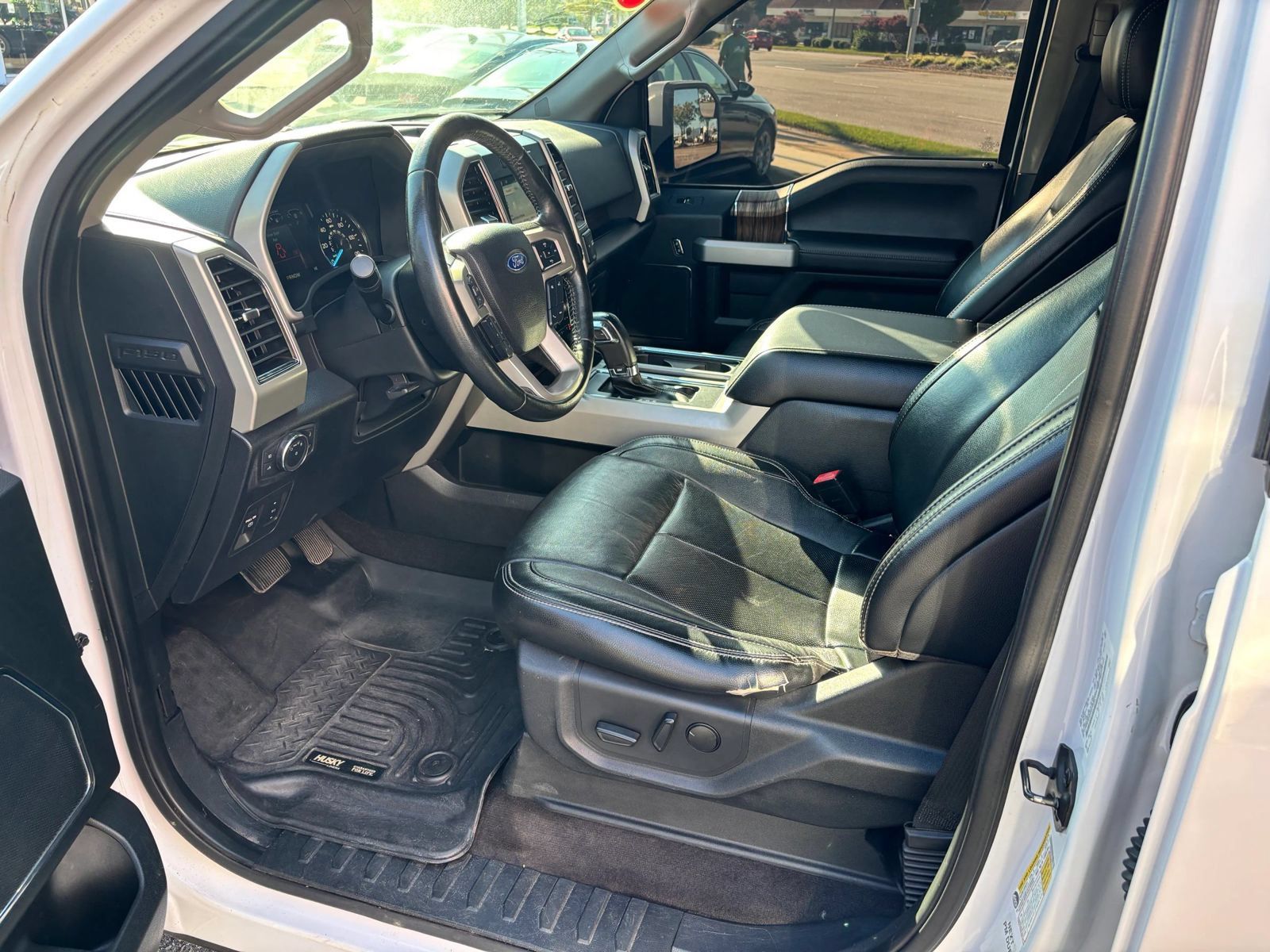 Used 2019 Ford F150 Lariat AWD/4WD image 13