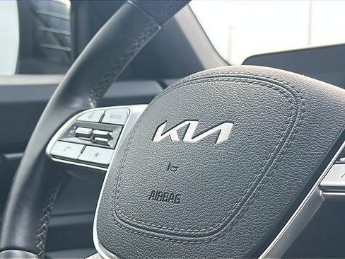 Used 2024 Kia Telluride EX X-Line image 31