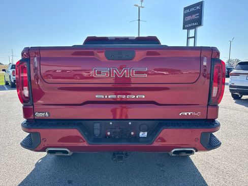 Used 2023 GMC Sierra 1500 AT4 w/ AT4 Premium Package AWD/4WD image 5