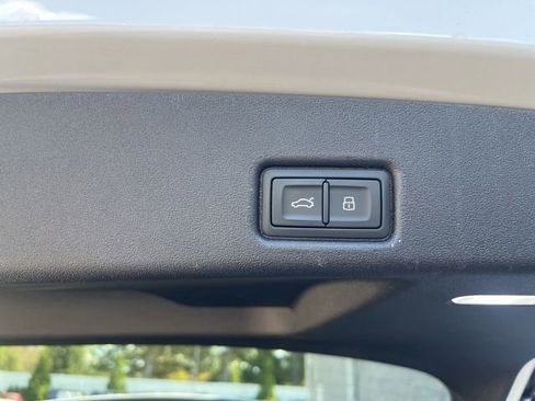 New 2025 Audi Q5 Premium Plus image 27