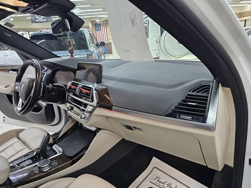 Used 2020 BMW X4 xDrive30i w/ Executive Package image 23