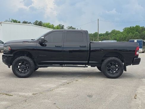 Used 2024 RAM 2500 Big Horn w/ Night Edition AWD/4WD image 2