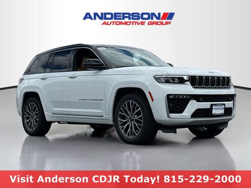New 2026 Jeep Grand Cherokee Summit w/ Adv Protech Group IV AWD/4WD image 1