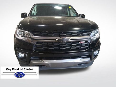 Used 2022 Chevrolet Colorado Z71 AWD/4WD image 3