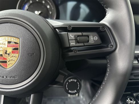 Certified 2024 Porsche 911 Carrera T image 39
