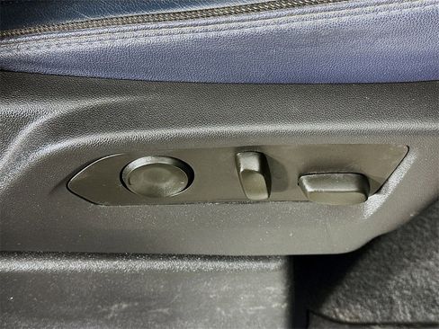 Used 2024 Chevrolet Silverado 3500 High Country w/ High Country Premium Package image 23