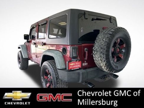 Used 2012 Jeep Wrangler Unlimited Sport AWD/4WD image 6