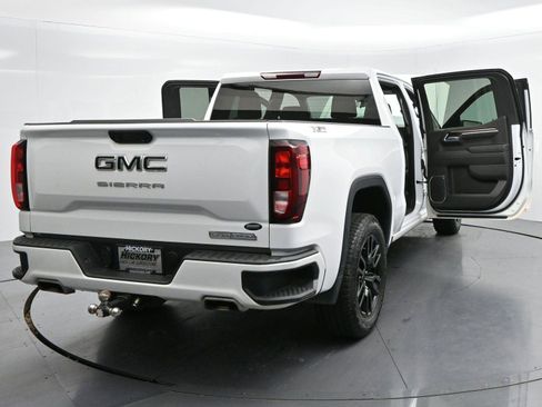 Used 2024 GMC Sierra 1500 Elevation image 41