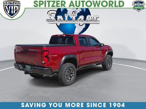 Used 2025 Chevrolet Colorado ZR2 w/ Technology Package AWD/4WD image 9