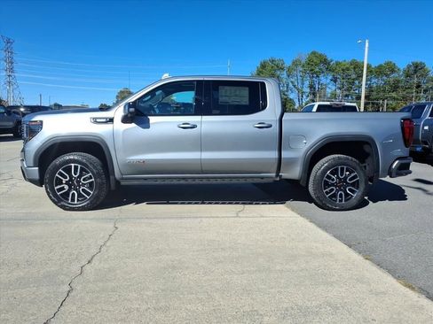 New 2026 GMC Sierra 1500 AT4 w/ AT4 Premium Package AWD/4WD image 4