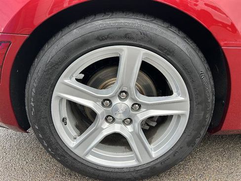 Certified 2021 Chevrolet Camaro LT image 12