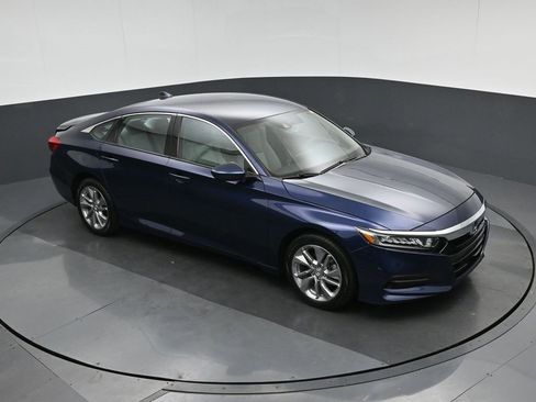Used 2018 Honda Accord LX image 54