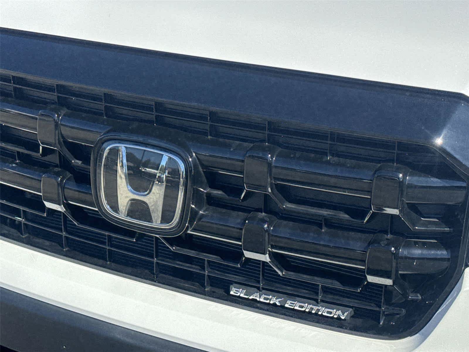 Used 2026 Honda Ridgeline Black Edition image 10