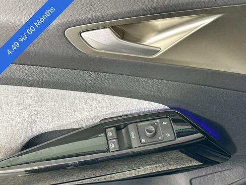 Certified 2023 Volkswagen ID.4 Pro image 17