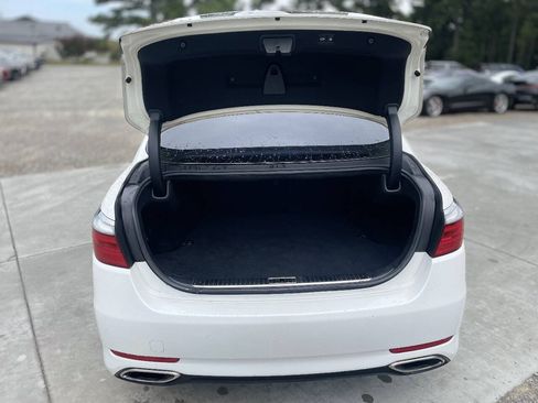 Used 2016 Kia K900 Luxury RWD image 7