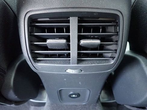 Certified 2024 Ford Escape Active AWD/4WD image 18