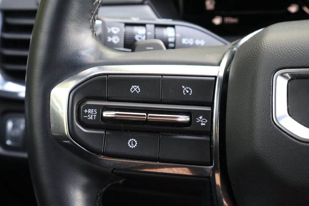 Certified 2024 GMC Acadia Elevation FWD image 27