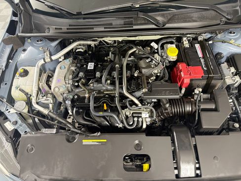 Used 2025 Nissan Sentra SV FWD image 30