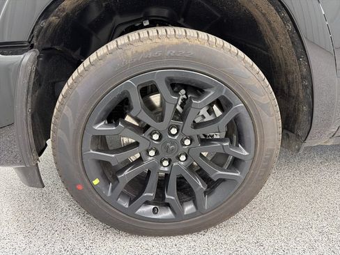 Used 2026 RAM 1500 Limited AWD/4WD image 11