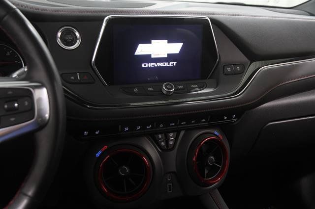 Used 2021 Chevrolet Blazer RS w/ Enhanced Convenience Package FWD image 9