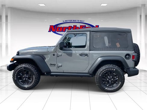 Used 2021 Jeep Wrangler Willys image 4