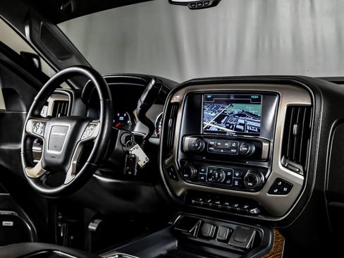 Used 2018 GMC Sierra 3500 Denali w/ Duramax Plus Package AWD/4WD image 23